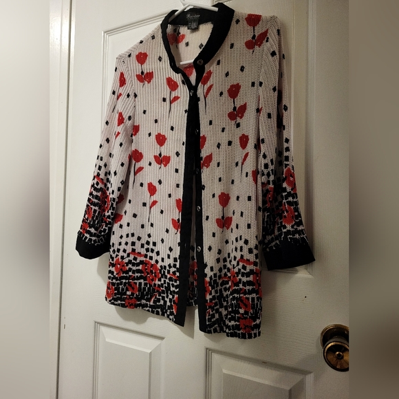 Rainbow Canada Tops - Rainbow Canada Poppy Button Down Shirt, size 12